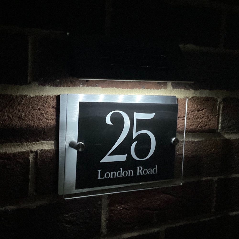 Personalised Acrylic Metal Door Sign with Solar Light (Black_Modern_0035)