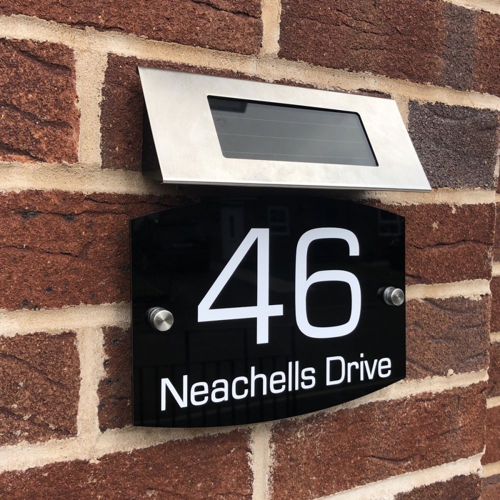 Personalised Acrylic Door Sign - Round Curve Shape (L3) with Solar Light